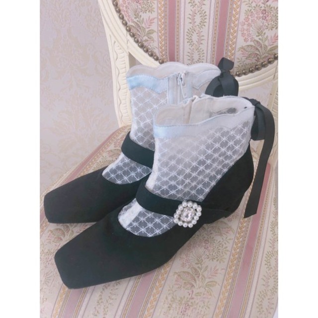 Swankiss(スワンキス)のSwankiss EV lace bijou boots black レディースの靴/シューズ(ハイヒール/パンプス)の商品写真