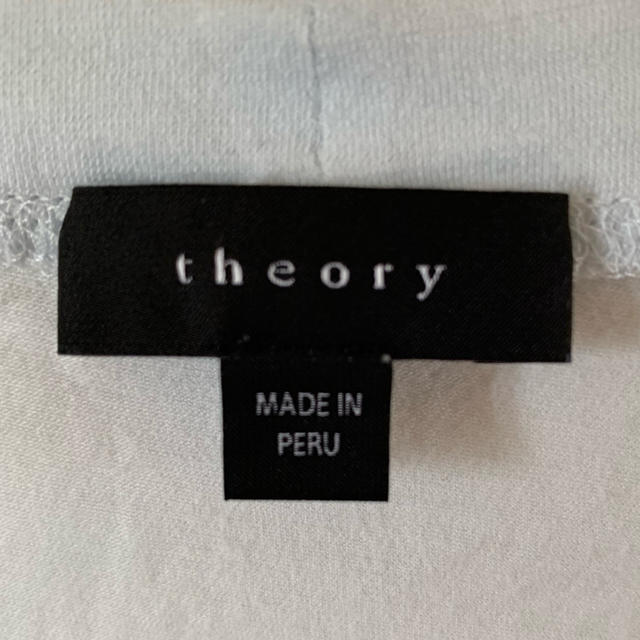 theory(セオリー)の値下！！theory Tシャツ　レディス レディースのトップス(Tシャツ(半袖/袖なし))の商品写真