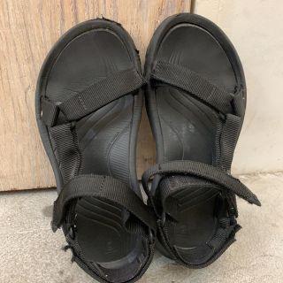 テバ(Teva)のTeva Hurricane XLT BLACK テバ ハリケーン 黒　25(サンダル)