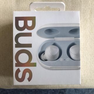 サムスン(SAMSUNG)のGalaxy Buds 新品未使用品 ギャラクシーバッツ　ワイヤレスイヤホン(ヘッドフォン/イヤフォン)