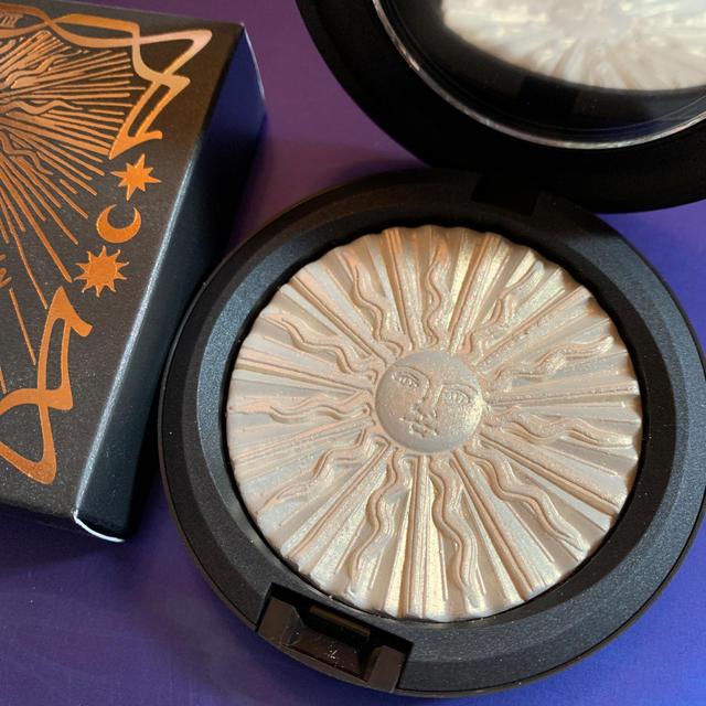 予約販売】本 MACディメンションスキンフィニッシュ スカイズザリミット パウダー MAC エクストラ ディメンション スキンフィニッシュ スカイズザリミット