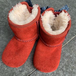 アグ(UGG)の＜専用＞UGG ムートンブーツ　12.5㎝　(ブーツ)