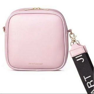 ジルスチュアート(JILLSTUART)のJILL STUARTロゴストラップつきピンクバッグ(クラッチバッグ)