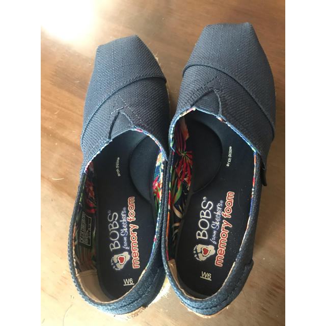 SKECHERS(スケッチャーズ)のお値下げ中⭐︎BOBS from スケッチャーズ⭐︎ レディースの靴/シューズ(スリッポン/モカシン)の商品写真