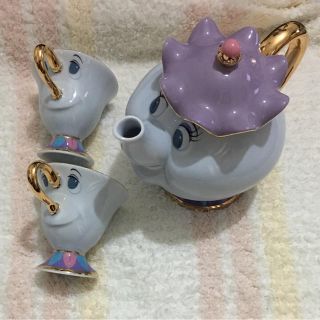 ディズニー(Disney)の「美品」ディズニー ポット夫人&チップ ティーセット(食器)