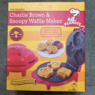 スヌーピー(SNOOPY)の専用　チャーリーブラウン＆スヌーピーワッフルメーカー(調理道具/製菓道具)