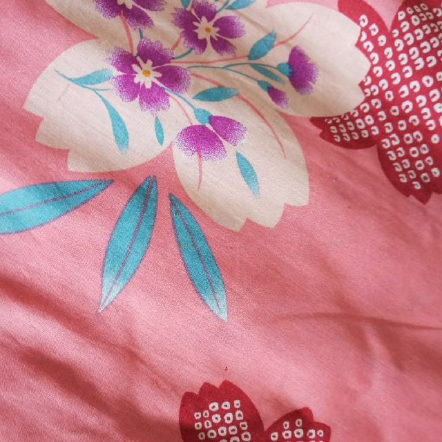 ぴっぴっ様専用   浴衣  ピンク色 レディースの水着/浴衣(浴衣)の商品写真