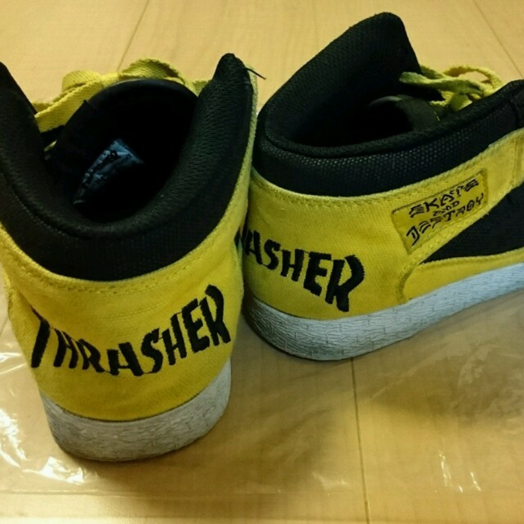 THRASHER(スラッシャー)のTHRASHER canvasスニーカー レディースの靴/シューズ(スニーカー)の商品写真