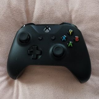 エックスボックス(Xbox)のXbox One Wireless Controller 黒(家庭用ゲーム機本体)