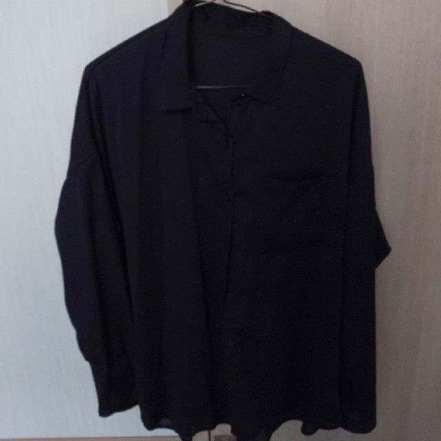 GU(ジーユー)のGU シアーオーバーサイズシャツ ブラック XL レディースのトップス(シャツ/ブラウス(長袖/七分))の商品写真