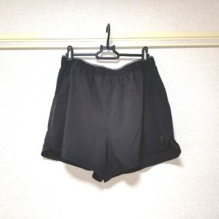 エイチアンドエム(H&M)のH&M スポーツ　ショートパンツ(ショートパンツ)