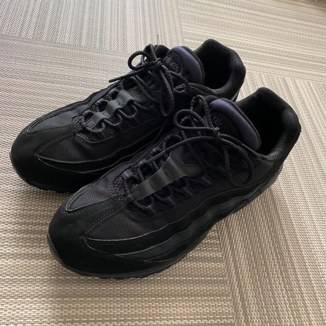 NIKE / AIR MAX 95 トリプルブラック