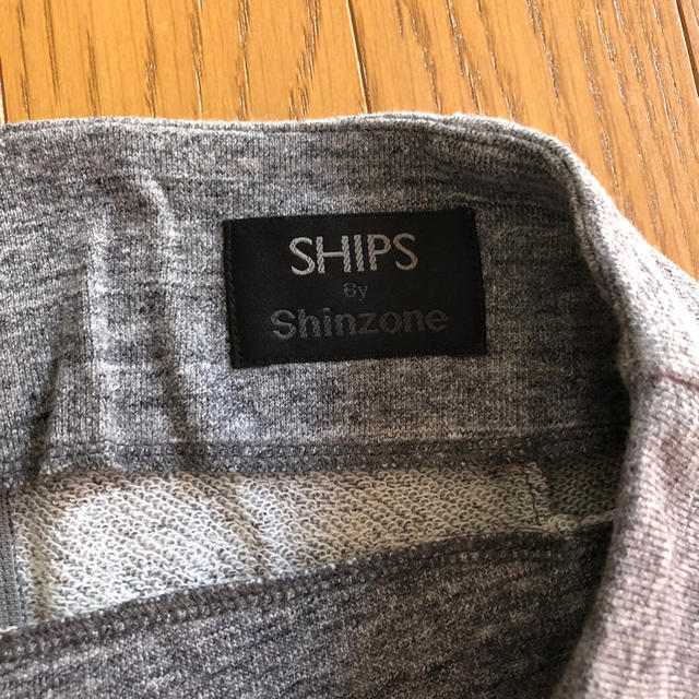 SHIPS(シップス)のSHIPS 美品タイトスカート レディースのスカート(ひざ丈スカート)の商品写真