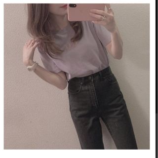 エル(ELLE)の洗濯のみ。GU ジーユー　ELLEコラボTシャツ sサイズ　未使用(Tシャツ(半袖/袖なし))