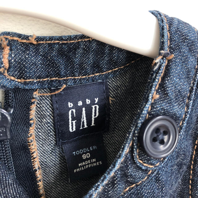 babyGAP(ベビーギャップ)のSold Out！　デニムジャンパースカート 90 キッズ/ベビー/マタニティのベビー服(~85cm)(ワンピース)の商品写真