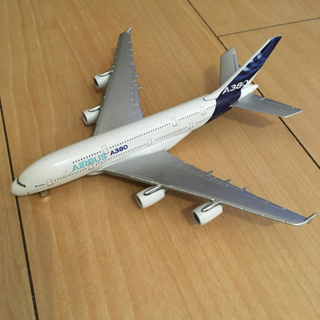 エアバス　A380 エンタメ/ホビーのテーブルゲーム/ホビー(航空機)の商品写真