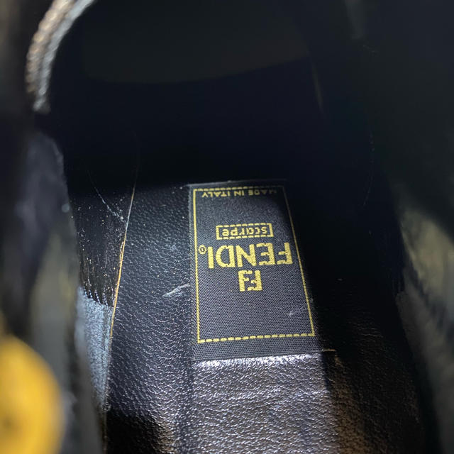 FENDI(フェンディ)のFENDI ショートブーツ ズッカ レディースの靴/シューズ(ブーツ)の商品写真