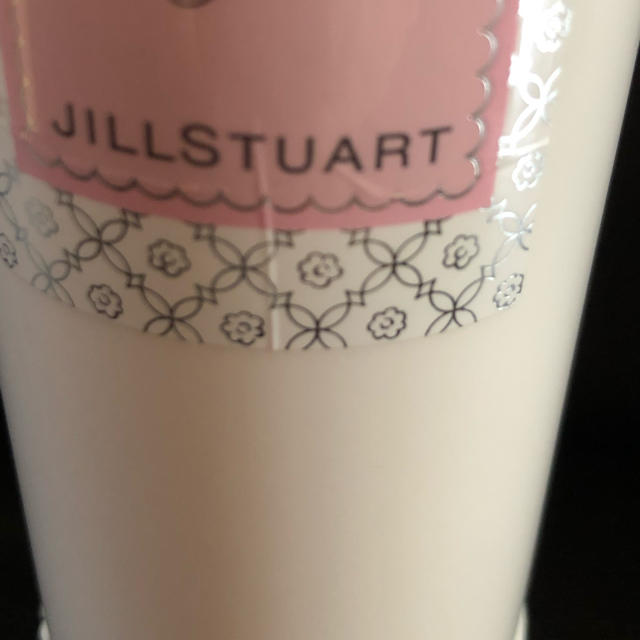 JILL by JILLSTUART(ジルバイジルスチュアート)のジルスチュアートリラックスボディミルク コスメ/美容のボディケア(ボディローション/ミルク)の商品写真
