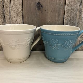 ウェッジウッド(WEDGWOOD)の●gkunmama様専用●WEDGWOOD ペアマグカップ　ブルー&アイボリー(グラス/カップ)