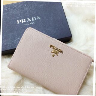 プラダ(PRADA)のPRADA♡コンパクト財布(財布)