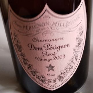 ドンペリニヨン(Dom Pérignon)のドン・ペリオニオンのピンク(ロゼ) ２００３年(シャンパン/スパークリングワイン)