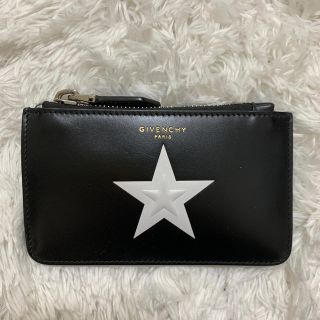 GIVENCHY(コインケース/小銭入れ)のフリマアイテム一覧 GIVENCHY(コインケース/小銭入れ)のフリマアイテム一覧