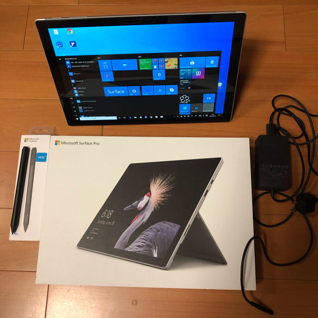 Surface Pro 2017  i5  256  タイプカバー(us) ペン