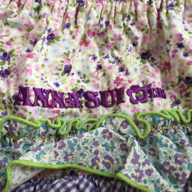 ANNA SUI mini(アナスイミニ)のANNA SUI mini スタイ&パンツセット　美品 キッズ/ベビー/マタニティのこども用ファッション小物(ベビースタイ/よだれかけ)の商品写真