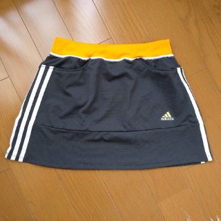 アディダス(adidas)のadidas ウェア スカート(その他)