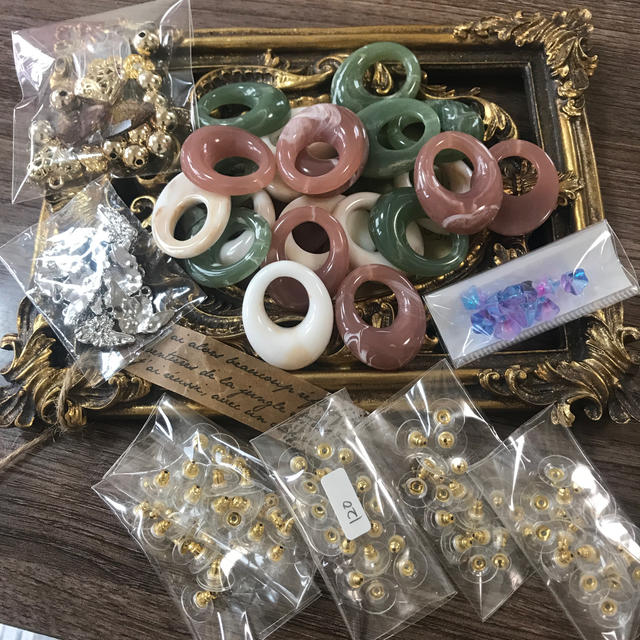 ⭐︎【天然】タイチンクオーツ 丸玉 14mm ⭐︎【天然】タイチンクオーツ 丸玉 14mm