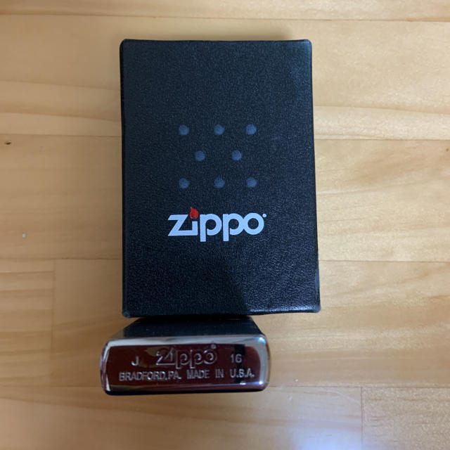 ZIPPO(ジッポー)のZIPPO シルバー メンズのファッション小物(タバコグッズ)の商品写真