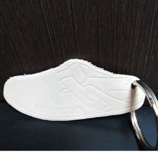 ビルケンシュトック(BIRKENSTOCK)の新品未使用　ビルケンシュトック　キーホルダー(キーホルダー)