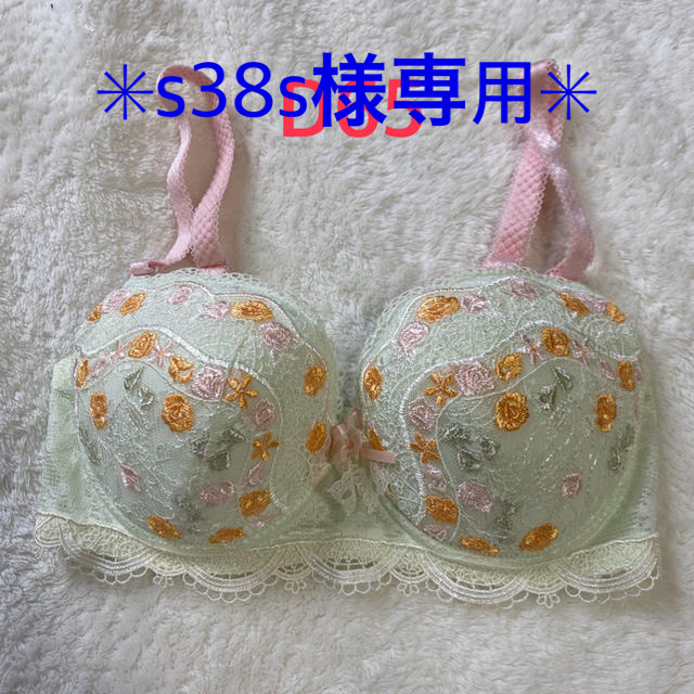 【新品】ワコール ブラジャー　D65