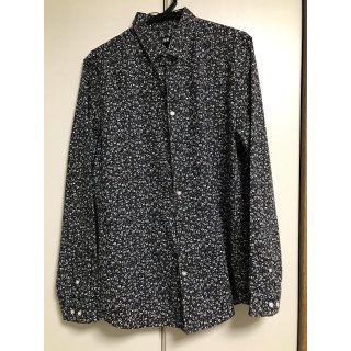 エイチアンドエム(H&M)のH&M 花柄シャツ　Mサイズ(シャツ)