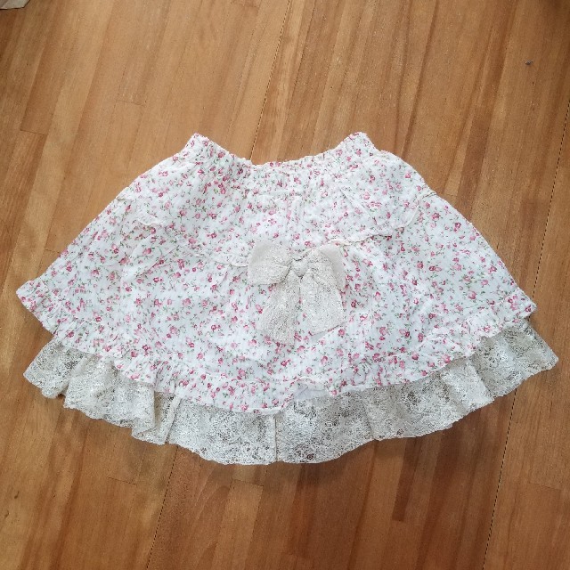 ぽんぽん様専用 キッズ/ベビー/マタニティのキッズ服女の子用(90cm~)(スカート)の商品写真