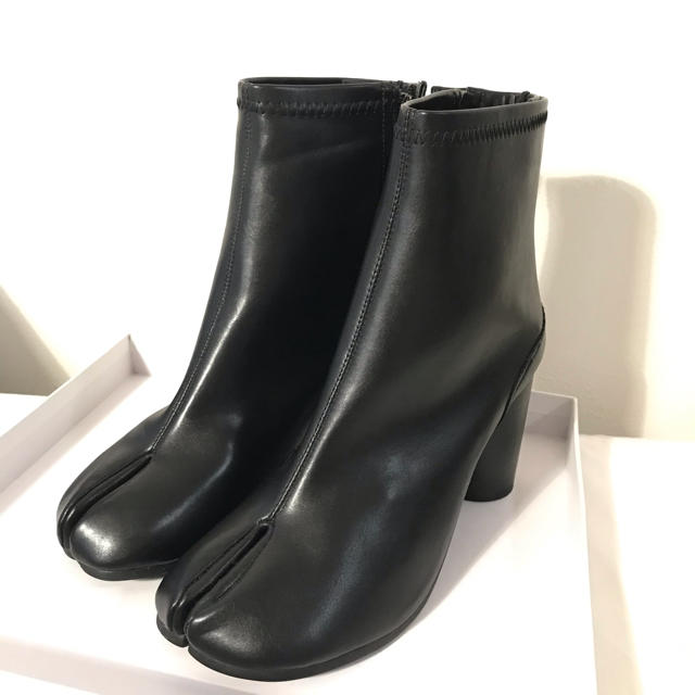 Maison Martin Margiela(マルタンマルジェラ)の【新品未使用】マルジェラ風 足袋ブーツ ブラック レディースの靴/シューズ(ブーツ)の商品写真