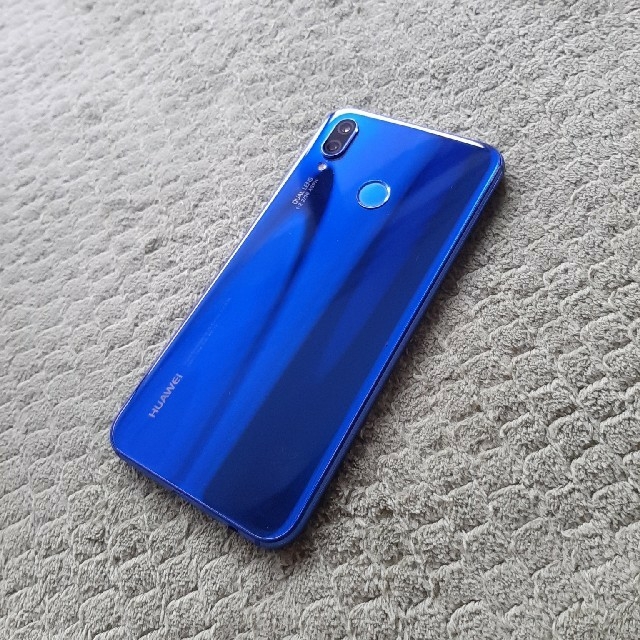 ANDROID(アンドロイド)のHUAWEI P20 lite ブルー スマホ/家電/カメラのスマートフォン/携帯電話(スマートフォン本体)の商品写真