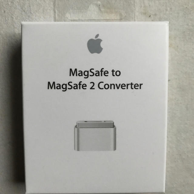 Apple(アップル)のMagSafeーMagSafe2 コンバーター　新品未開封 スマホ/家電/カメラのPC/タブレット(PC周辺機器)の商品写真