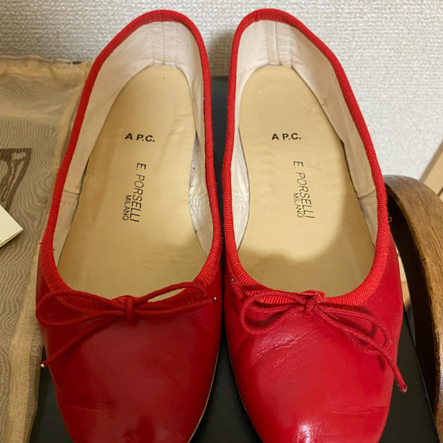 A.P.C(アーペーセー)の専用です！！！☆ポルセリ×A.P.C☆パンプス　35サイズ レディースの靴/シューズ(バレエシューズ)の商品写真