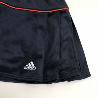 アディダス(adidas)のさっちさま専用です。テニス　スコート(ウェア)