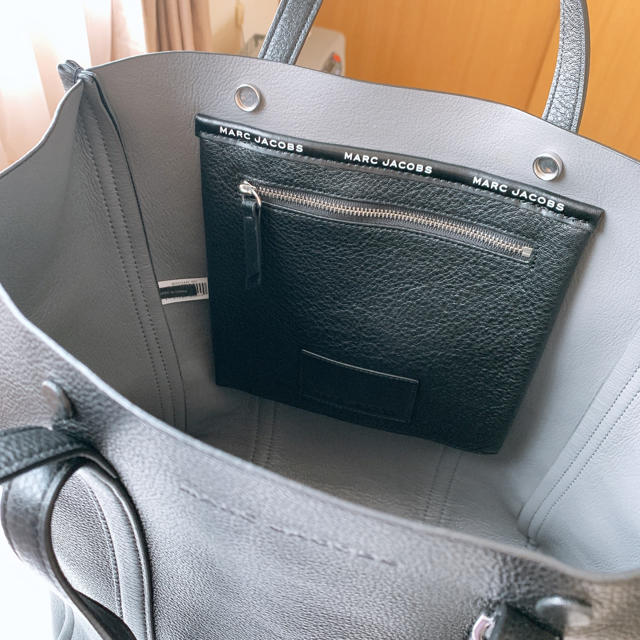 マークジェイコブス  The Tag Tote 31 タグトート　バッグ　レザー 3