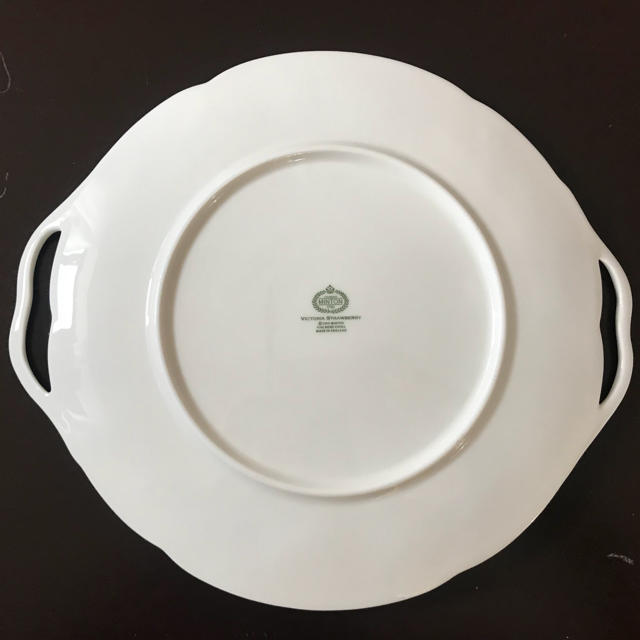 Royal Doulton(ロイヤルドルトン)のロイヤルドルトン/MINTON ビクトリアストロベリー プレート インテリア/住まい/日用品のキッチン/食器(食器)の商品写真