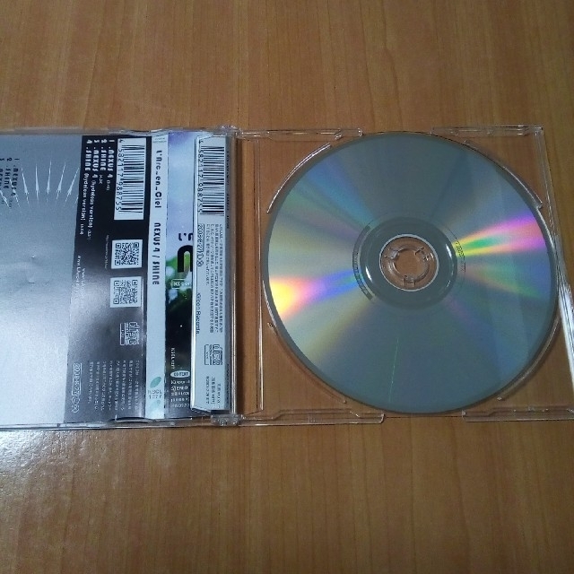 L'Arc～en～Ciel(ラルクアンシエル)の（美品）NEXUS 4 / SHINE エンタメ/ホビーのCD(ポップス/ロック(邦楽))の商品写真
