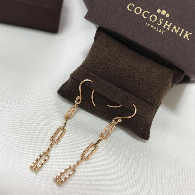 COCOSHNIK(ココシュニック)のcocoshnik(ココシュニック) K10 ピアス美品！ レディースのアクセサリー(ピアス)の商品写真