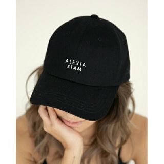 アリシアスタン(ALEXIA STAM)の【新品】ALEXIASTAM SeparatedLogoCap キャップ 黒帽子(キャップ)