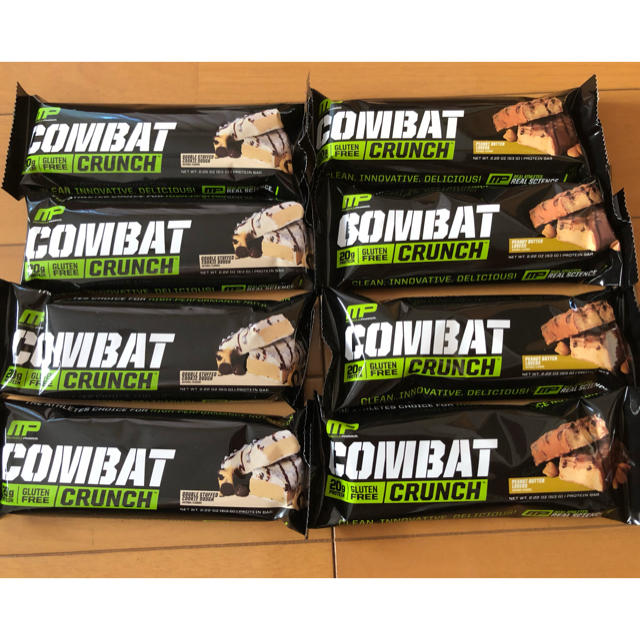 combat  crunch ☆ プロテインバー 2種×4本　計8本セット 食品/飲料/酒の健康食品(プロテイン)の商品写真