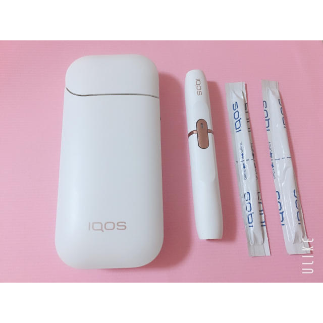 iQOS 2.4プラス ♡ White set メンズのファッション小物(タバコグッズ)の商品写真