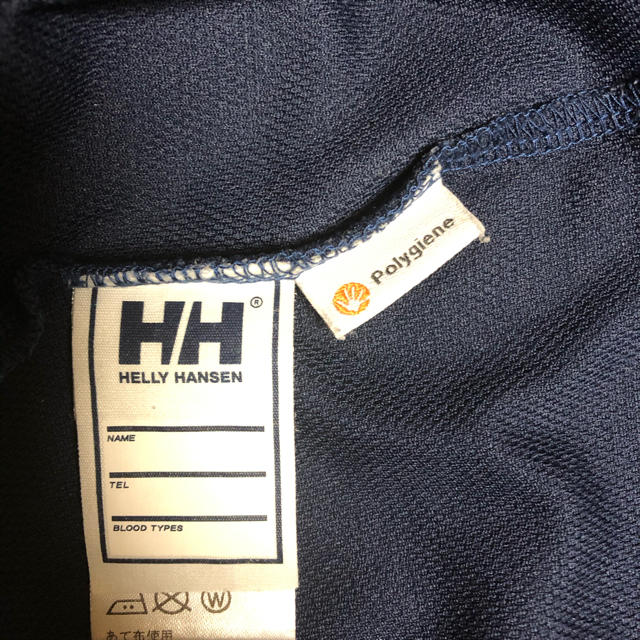 HELLY HANSEN(ヘリーハンセン)のヘリーハンセン🐬海の生物Tシャツ🐠130㎝ キッズ/ベビー/マタニティのキッズ服男の子用(90cm~)(Tシャツ/カットソー)の商品写真