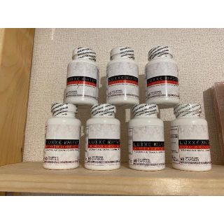 Luxxe white GLUTATHIONE  per BOTTLE (その他)