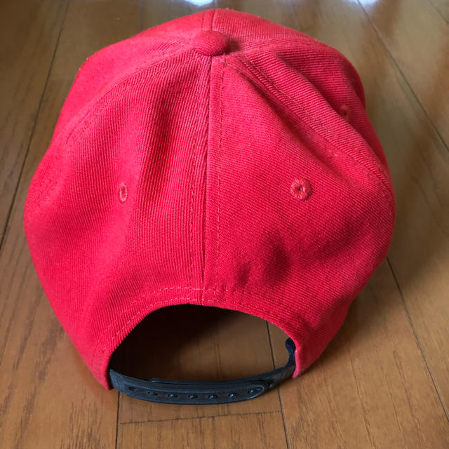 NIKE(ナイキ)のNIKE キャップ 赤 メンズの帽子(キャップ)の商品写真